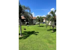 336 Knotty Pine C2 Circle C-2, Greenacres