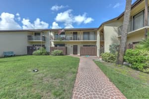 2050 Oleander Boulevard 8104, Fort Pierce