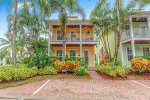 521 Sw Akron Avenue, Stuart