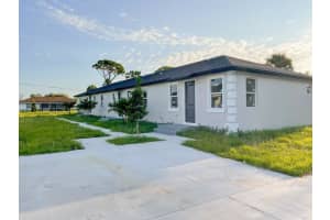 246 Rotonda Boulevard W, Rotonda West