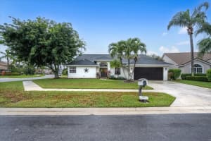 1235 Columbine Place, Wellington