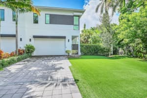904 Bond Way, Delray Beach