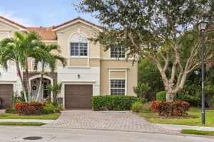 6104 Se Portofino Circle, Hobe Sound