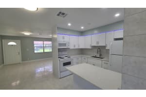 2802 Crown Court 144, Delray Beach