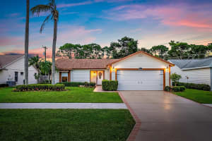 3965 Se Jacaranda Street, Stuart