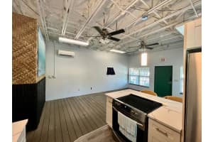 112 Mayfield Road A, Lantana