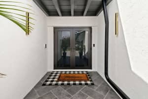 630 Ne 15th Place, Boynton Beach
