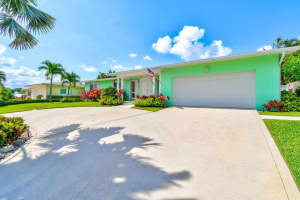 420 Sunset Way, Juno Beach