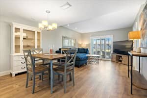 18081 Se Country Club Drive 5-45, Tequesta