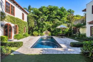 424 Brazilian Avenue, Palm Beach