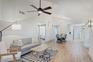 24 Ironwood Way N, Palm Beach Gardens