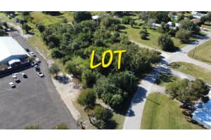 813 Sw 2nd Street, Okeechobee 813 Sw 2nd Street, Okeechobee