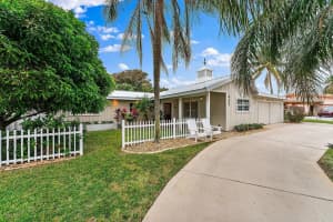 460 Sunrise Way, Juno Beach