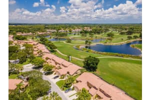 495 Prestwick Circle, Palm Beach Gardens