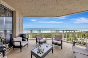5051 N Highway A1a 9-3, Hutchinson Island