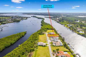 221 Se Fiore Bello, Port Saint Lucie