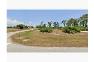 11 Boat Court, Placida