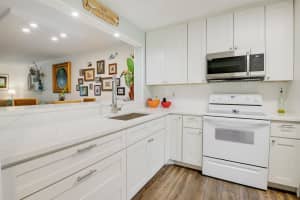 4745 Lucerne Lakes Boulevard 101, Lake Worth