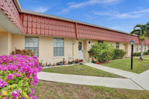 854 Salem Lane, Lake Worth