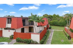 3798 Victoria Drive, West Palm Beach