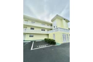 1100 Ponce De Leon Circle N108, Vero Beach