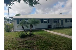 101 Leisure Lake Circle 101, Boynton Beach