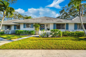913 Club Drive, Palm Beach Gardens