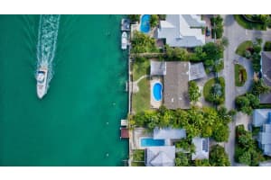 631 N Mashta Drive, Key Biscayne