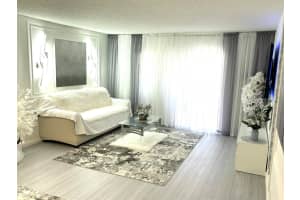 1000 Ne 14th Avenue 306, Hallandale Beach