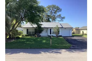 6315 Silver Moon Lane, Greenacres