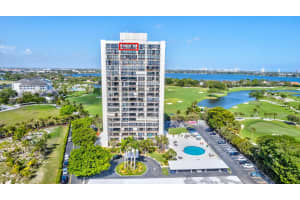 2000 Presidential Way Ph5, West Palm Beach