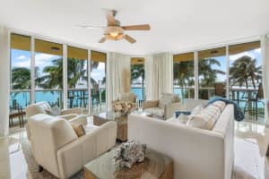 2650 Lake Shore Drive 206, Riviera Beach