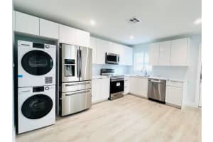 206 Se 1st Avenue 4, Delray Beach
