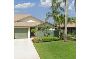 6764 Se Bunker Hill Drive, Hobe Sound