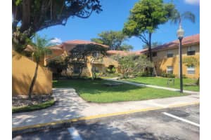 4815 Via Palm Lake 1401, West Palm Beach