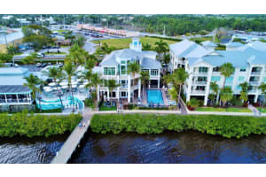 975 Nw Flagler Avenue 301, Stuart