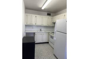 92 Hastings F, West Palm Beach