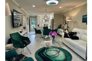2721 Garden Drive N 105, Lake Worth