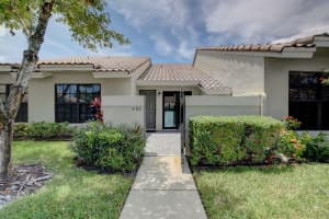 490 Hardwood Place, Boca Raton