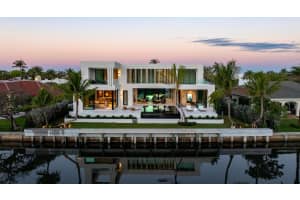 35 Spoonbill Road, Manalapan