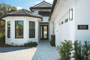 1920 Frosted Turquoise Way, Vero Beach