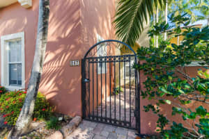 247 Lake Monterey Circle, Boynton Beach