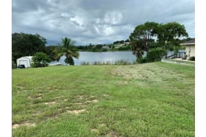 17 Victory Way, Lake Placid