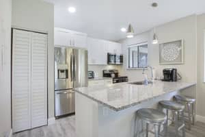 222 Club Drive, Palm Beach Gardens