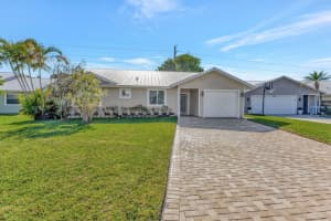 6664 Se Silverbell Avenue, Stuart
