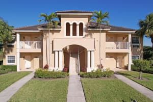 8290 Mulligan Circle 2421, Port Saint Lucie