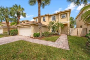 5002 Victoria Circle, West Palm Beach
