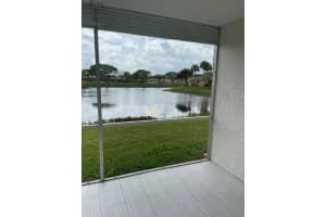 105 Lake Helen Drive, West Palm Beach