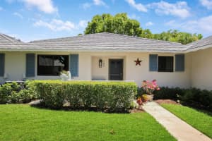 107 Club Drive, Palm Beach Gardens
