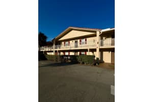 3738 N University Drive H-2, Coral Springs